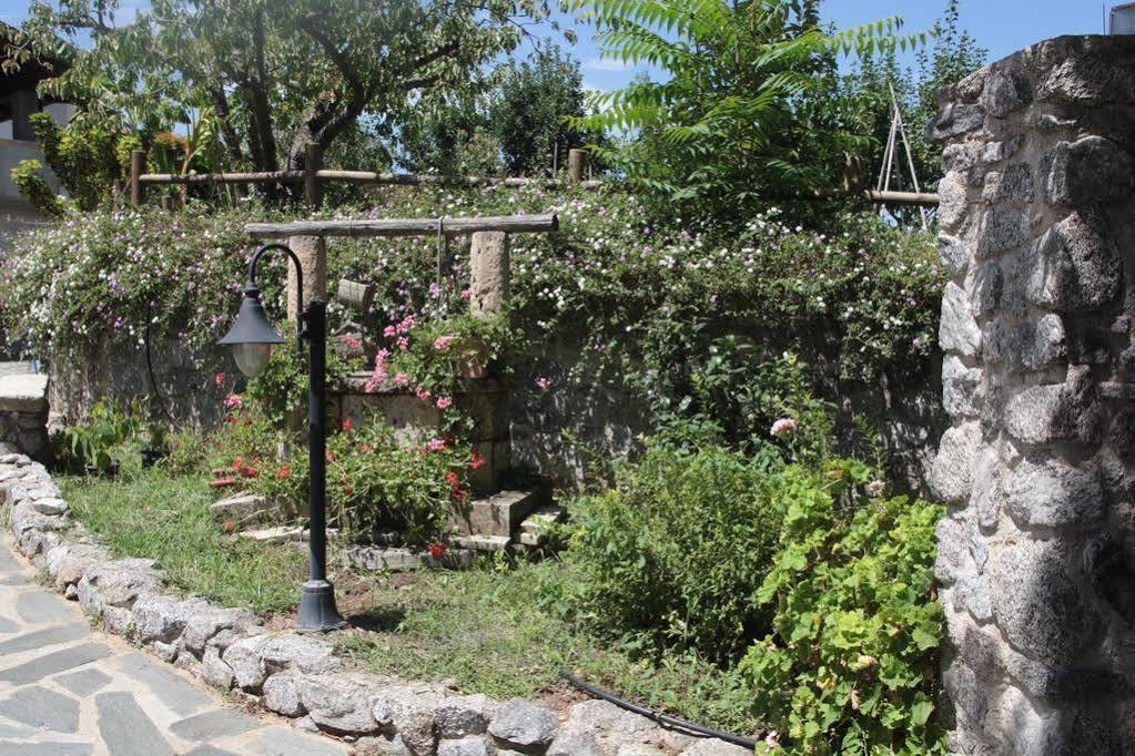 B & B Korello Gasponi Exterior foto